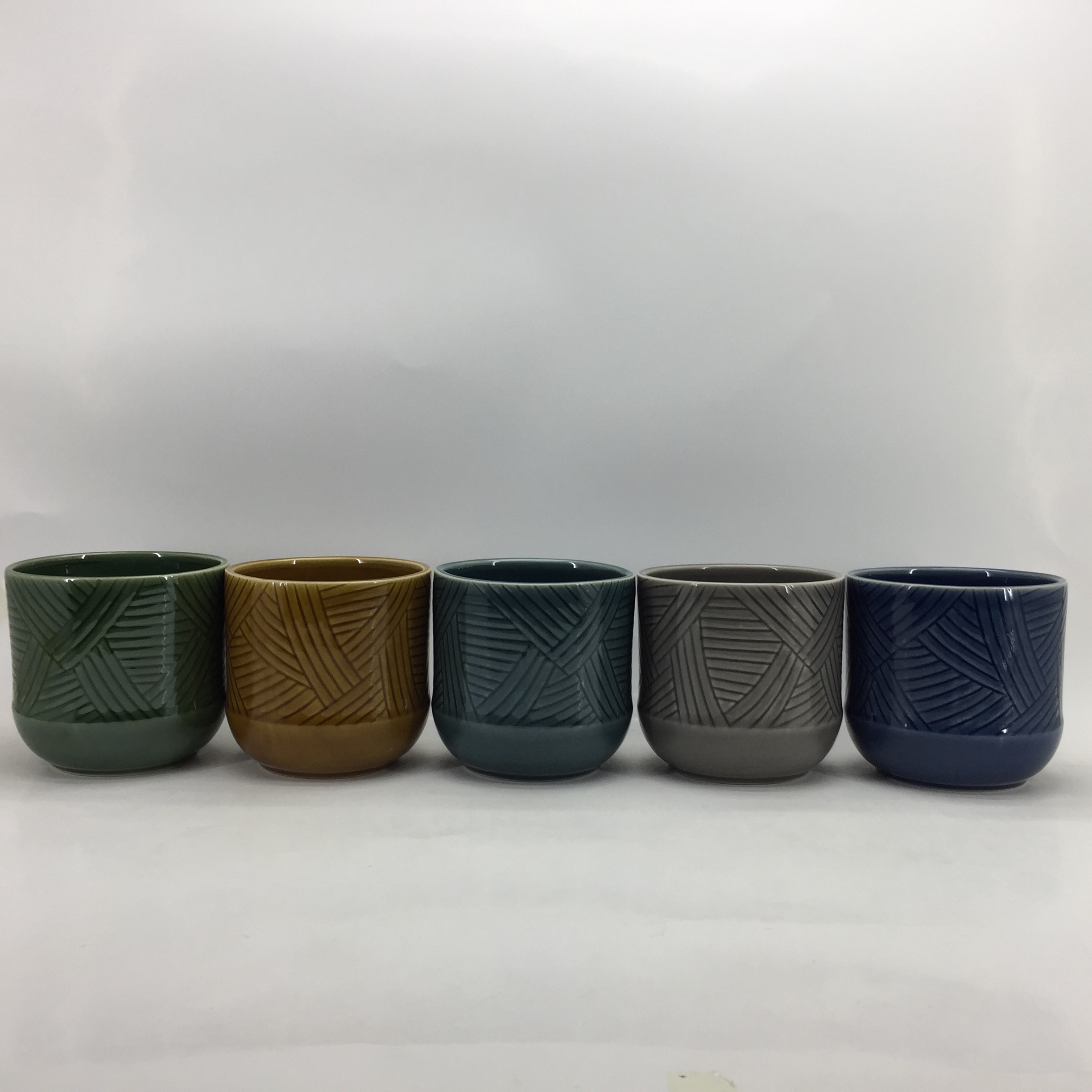 Set of 5 Ceramic Flower Pots with Round Bottom Planters